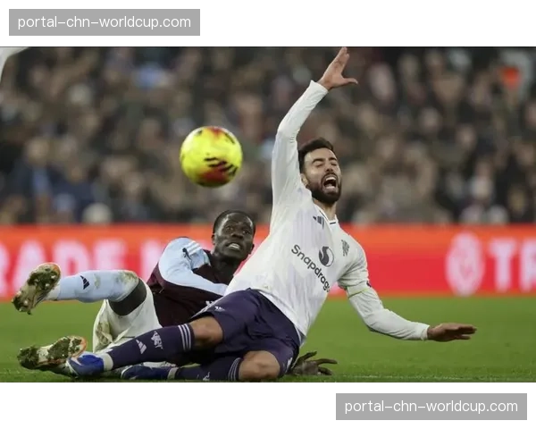 更衣室领袖：披露B费如何在中场休息时激励队友完成对维拉的逆转